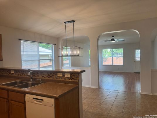 Interior, Kitchen, Pendant Lights