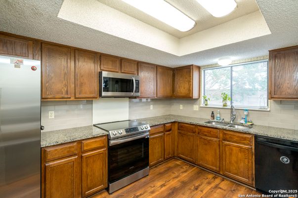 Interior, Kitchen, Stainless Steel Appliances, Wood Texture Flooring