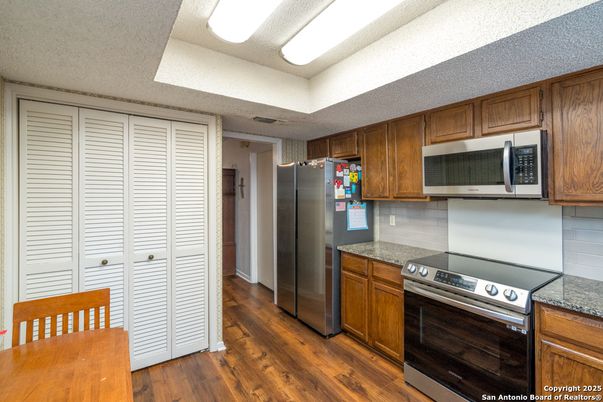 Interior, Kitchen, Stainless Steel Appliances, Wood Texture Flooring