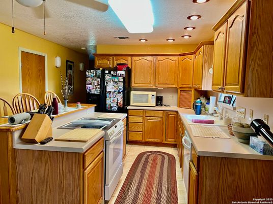 Interior, Kitchen, Recessed Lighting