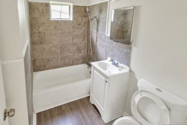 Bathroom, Interior, Wood Texture Flooring