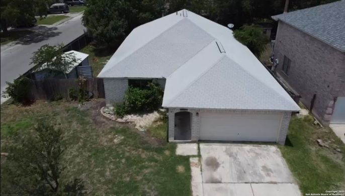 Exterior, Drone