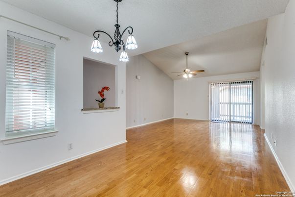 Empty room, Interior, Pendant Lights, Wood Texture Flooring