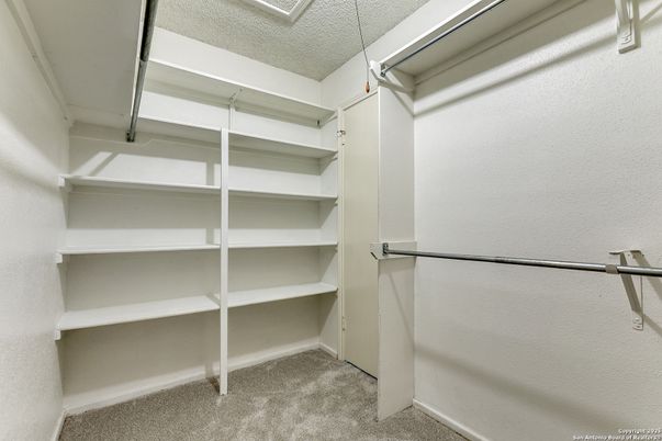Interior, Walk-in Closets