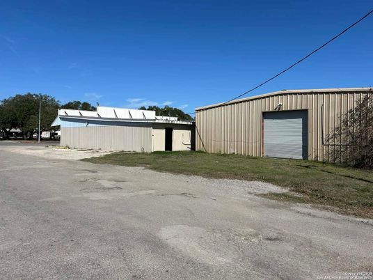 Backyard, Detached Garage, Exterior
