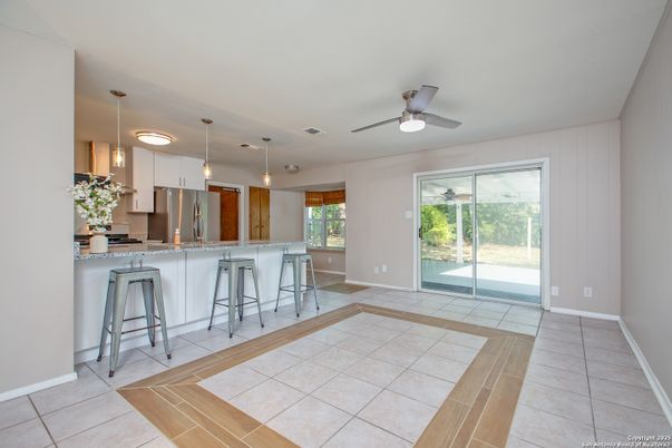 Interior, Kitchen, Pendant Lights, Stainless Steel Appliances