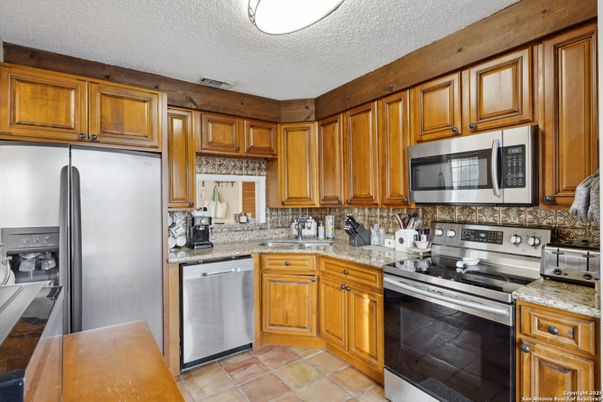 Interior, Kitchen, Stainless Steel Appliances