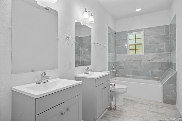 Bathroom, Dual Sink Vanities, Interior, Marble, Recessed Lighting