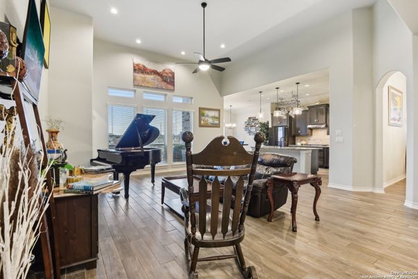 Dining room, Interior, Kitchen, Pendant Lights, Piano, Recessed Lighting, Wood Texture Flooring