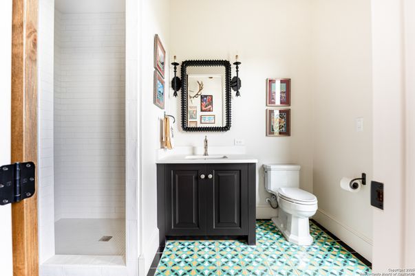 Bathroom, Interior