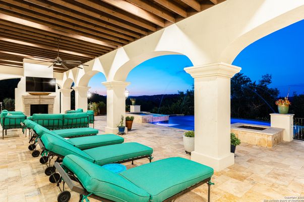 Exterior, Fireplace, Pool