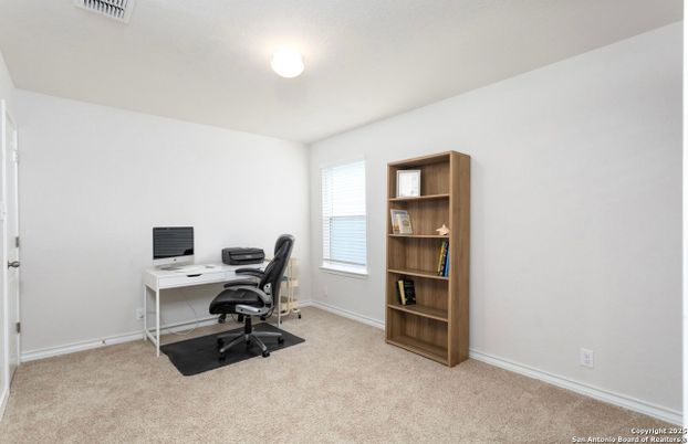Home Office, Interior