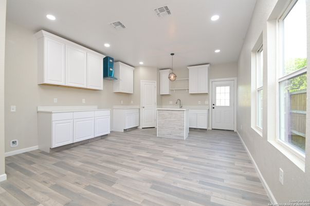 Interior, Kitchen, Pendant Lights, Recessed Lighting, Wood Texture Flooring