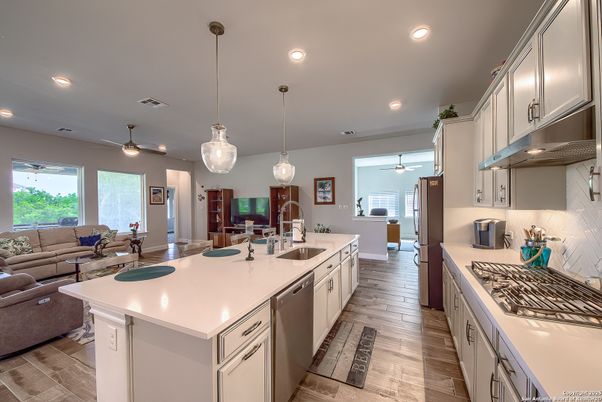 Interior, Kitchen, Living room, Pendant Lights, Recessed Lighting, Stainless Steel Appliances, Wood Texture Flooring