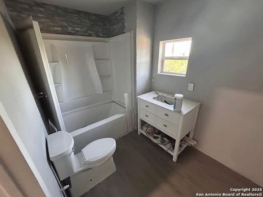 Bathroom, Interior, Wood Texture Flooring