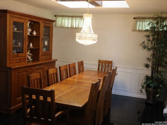 Chandelier, Dining room, Interior