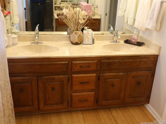 Bathroom, Dual Sink Vanities, Interior, Wood Texture Flooring