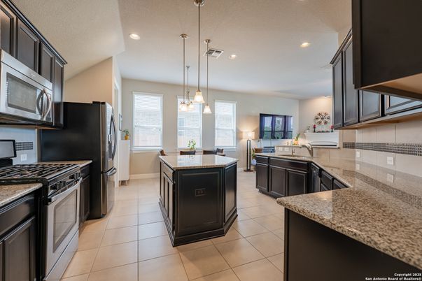 Dining room, Interior, Kitchen, Pendant Lights, Recessed Lighting