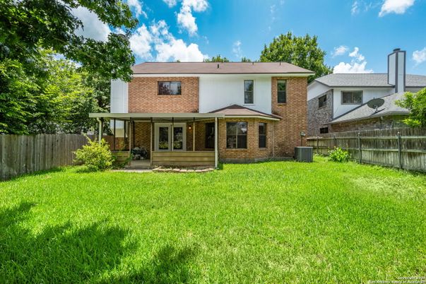 Backyard, Exterior, Facade, Brick Facade, Split Level