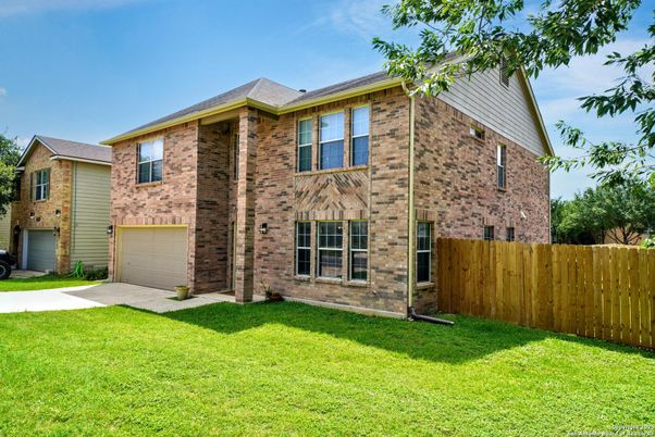 Attached, Exterior, Facade, Brick Facade, Brick Traditional