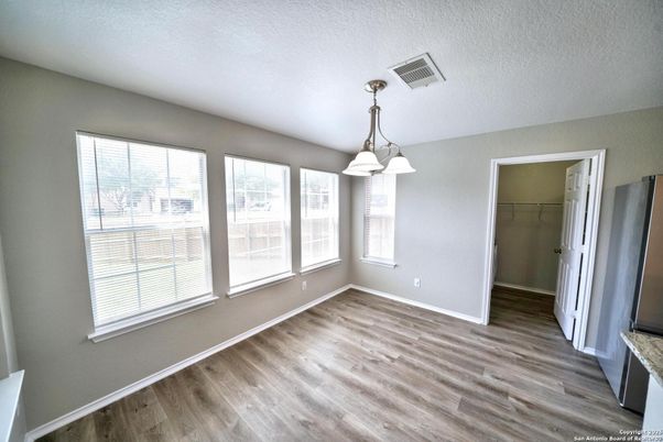 Empty room, Interior, Pendant Lights, Wood Texture Flooring