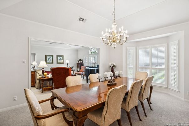 Chandelier, Dining room, Interior, Living room, Piano