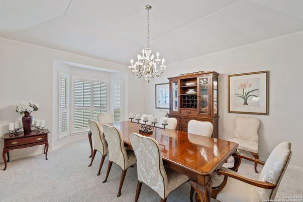 Chandelier, Dining room, Interior
