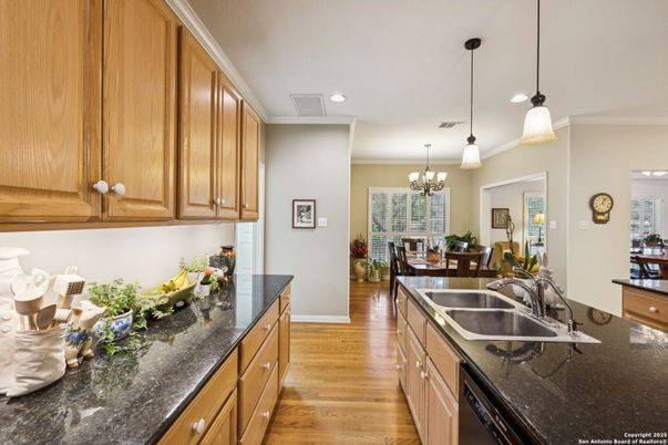 Chandelier, Dining room, Interior, Kitchen, Pendant Lights, Recessed Lighting, Wood Texture Flooring