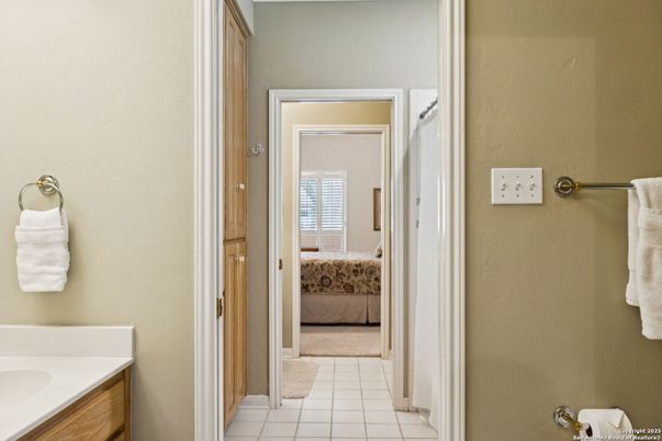 Bathroom, Bedroom, Interior
