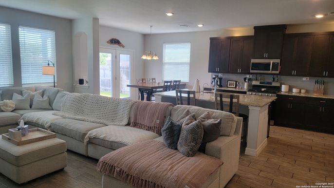 Dining room, Interior, Kitchen, Living room, Pendant Lights, Recessed Lighting, Wood Texture Flooring