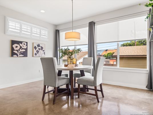 Dining room, Interior, Pendant Lights, Recessed Lighting