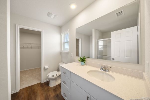Bathroom, Interior, Recessed Lighting, Wood Texture Flooring