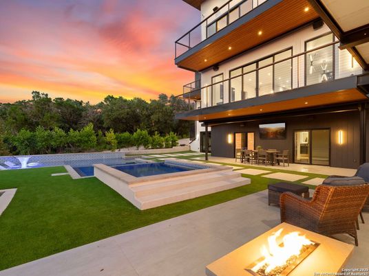Backyard, Exterior, Pool