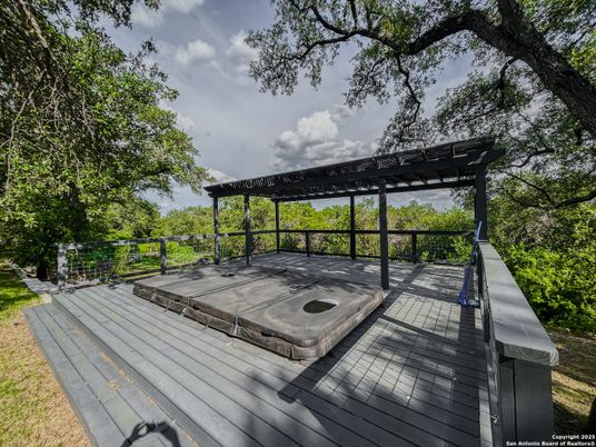 Exterior, Hot Tub