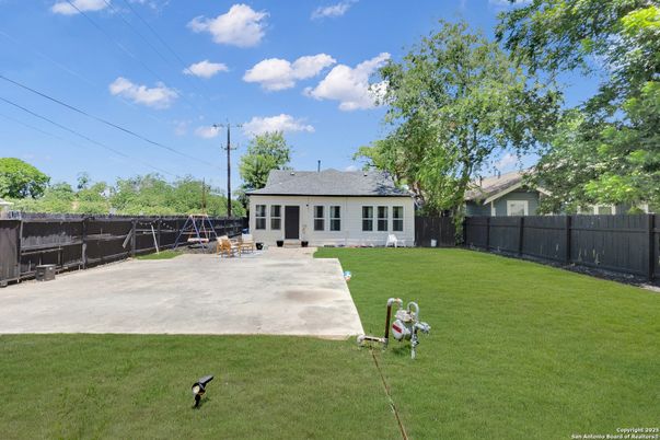 Backyard, Exterior