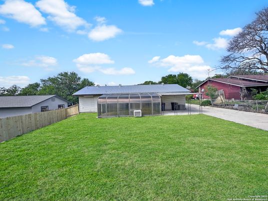 Backyard, Exterior