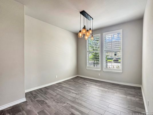 Empty room, Interior, Pendant Lights, Wood Texture Flooring