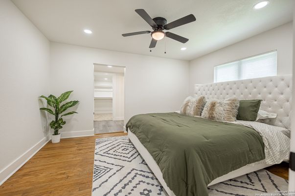 Bedroom, Interior, Recessed Lighting, Wood Texture Flooring