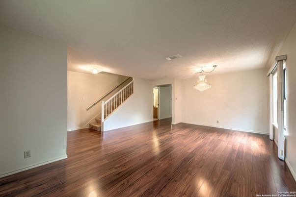 Chandelier, Empty room, Interior, Wood Texture Flooring