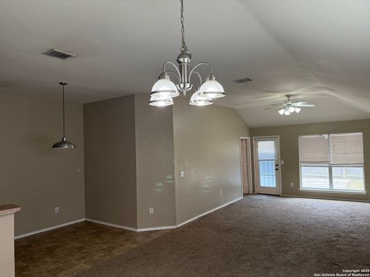 Empty room, Interior, Pendant Lights