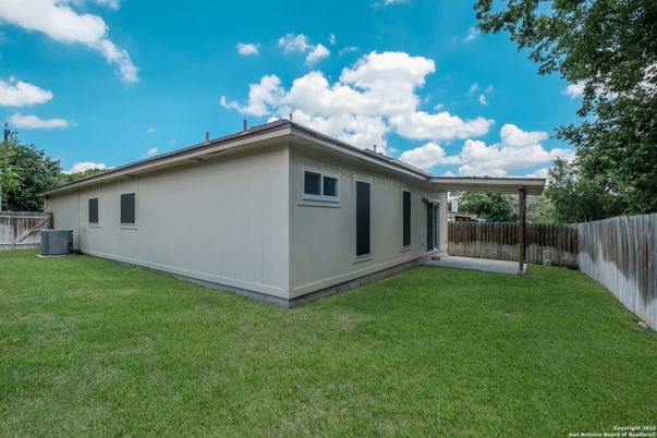 Backyard, Exterior