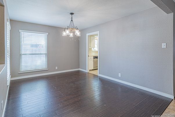 Empty room, Interior, Pendant Lights, Wood Texture Flooring