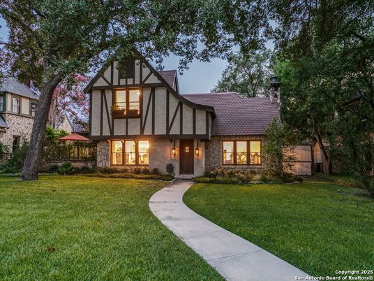 Backyard, Exterior, Facade, Tudor Revival