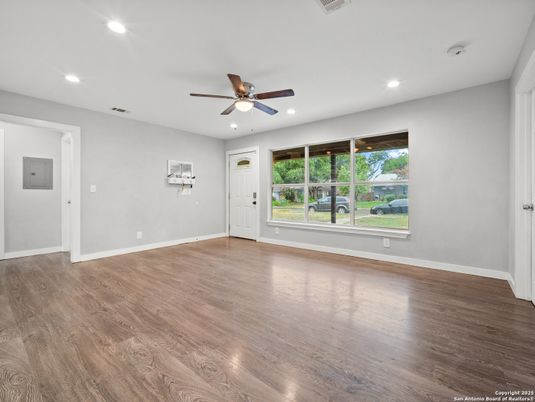 Empty room, Interior, Recessed Lighting, Wood Texture Flooring