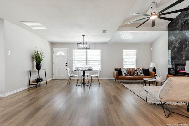 Chandelier, Dining room, Fireplace, Interior, Living room, Pendant Lights, Wood Texture Flooring
