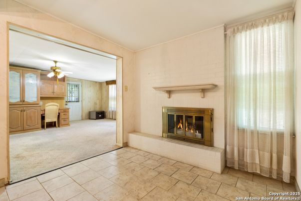 Empty room, Fireplace, Interior