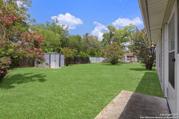 Backyard, Exterior