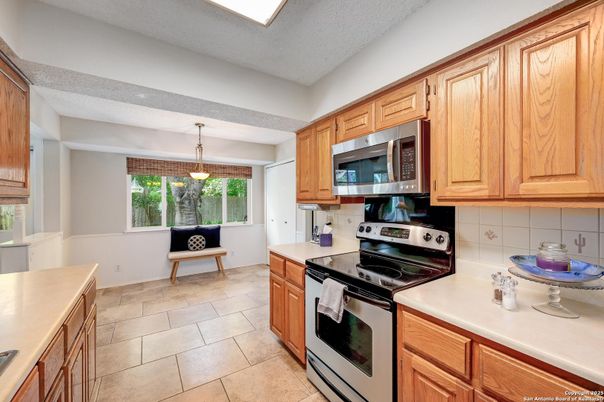 Interior, Kitchen, Pendant Lights, Stainless Steel Appliances