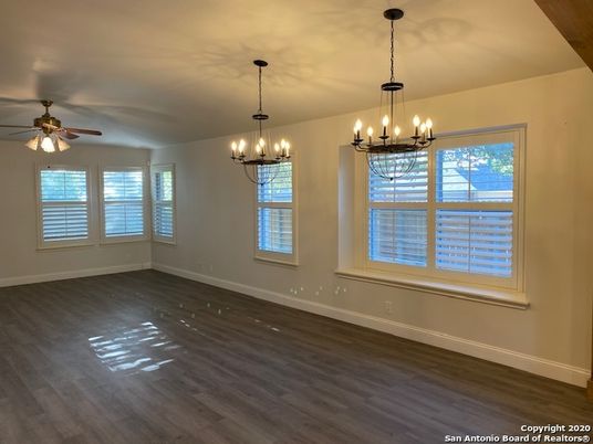 Chandelier, Empty room, Interior, Pendant Lights, Wood Texture Flooring