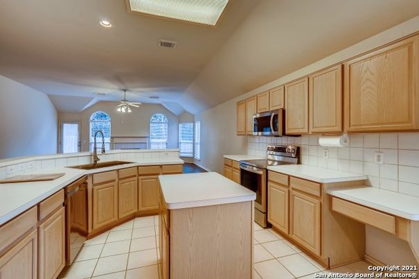 Interior, Kitchen, Recessed Lighting, Tile Countertops